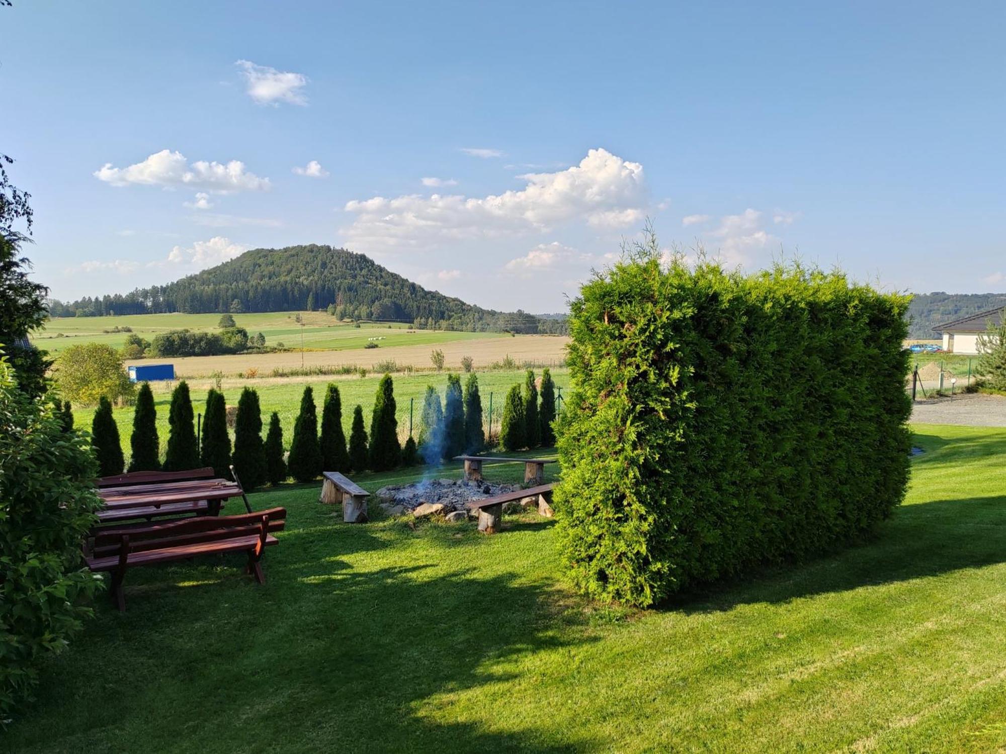 Sloneczne Wzgorze Villa Jezow Sudecki Exteriör bild